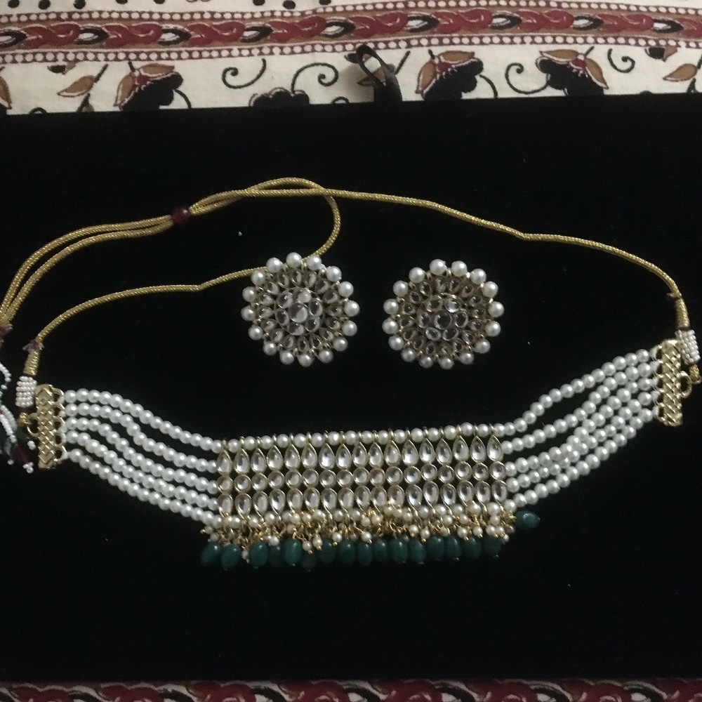 Pearl Necklace set